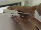 dettaglio installazione supporto senza forare ad incastro