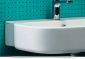 ambientazione Lavabo Azzurra Ceramica modello Glaze monoforo sospeso o da appoggio