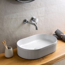 Scheda Lavabo da Appoggio Ovale in Ceramica Cannettata Misura 50 x 32 cm